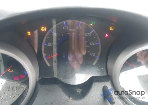 2013 Honda Fit из США, поврежденный, VIN JHMGE8H32DC025529